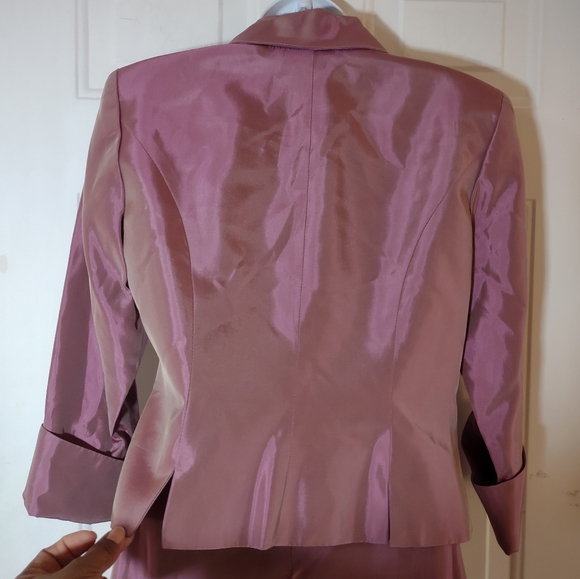 JS Collections Formal Skirt Suit. Size 12 - Picture 10 of 16